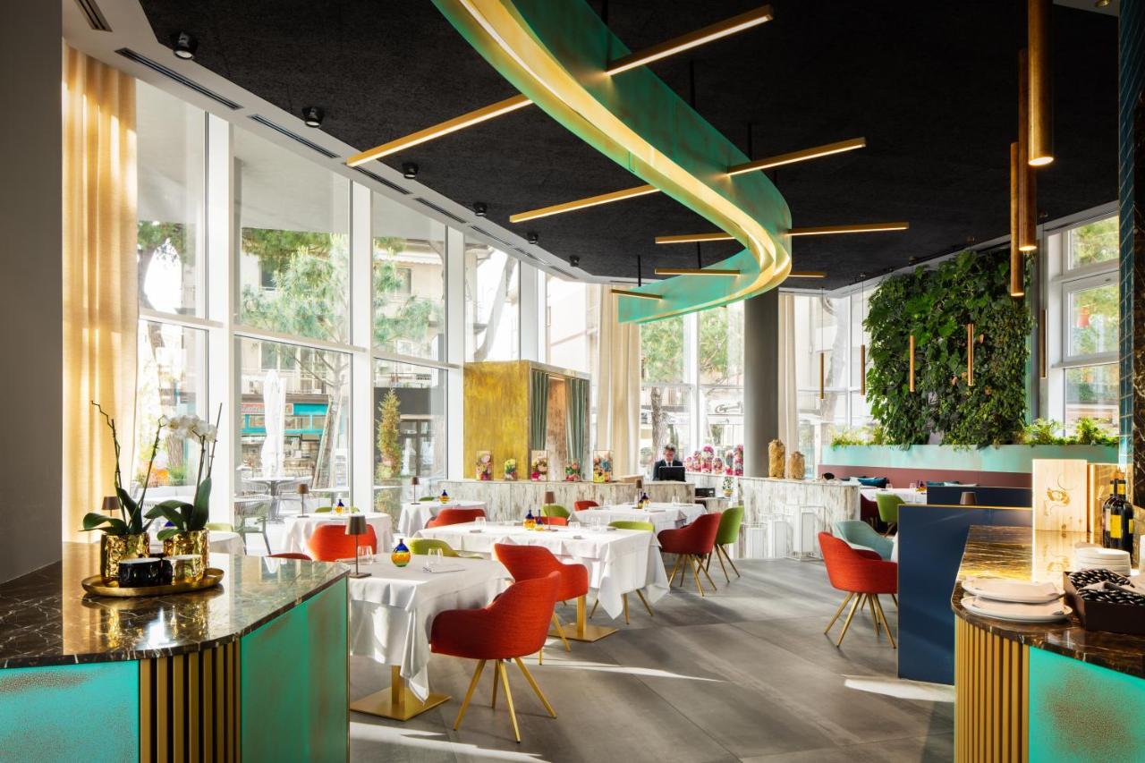 J44 Lifestyle Hotel Lido di Jesolo Exterior photo Restaurant interior